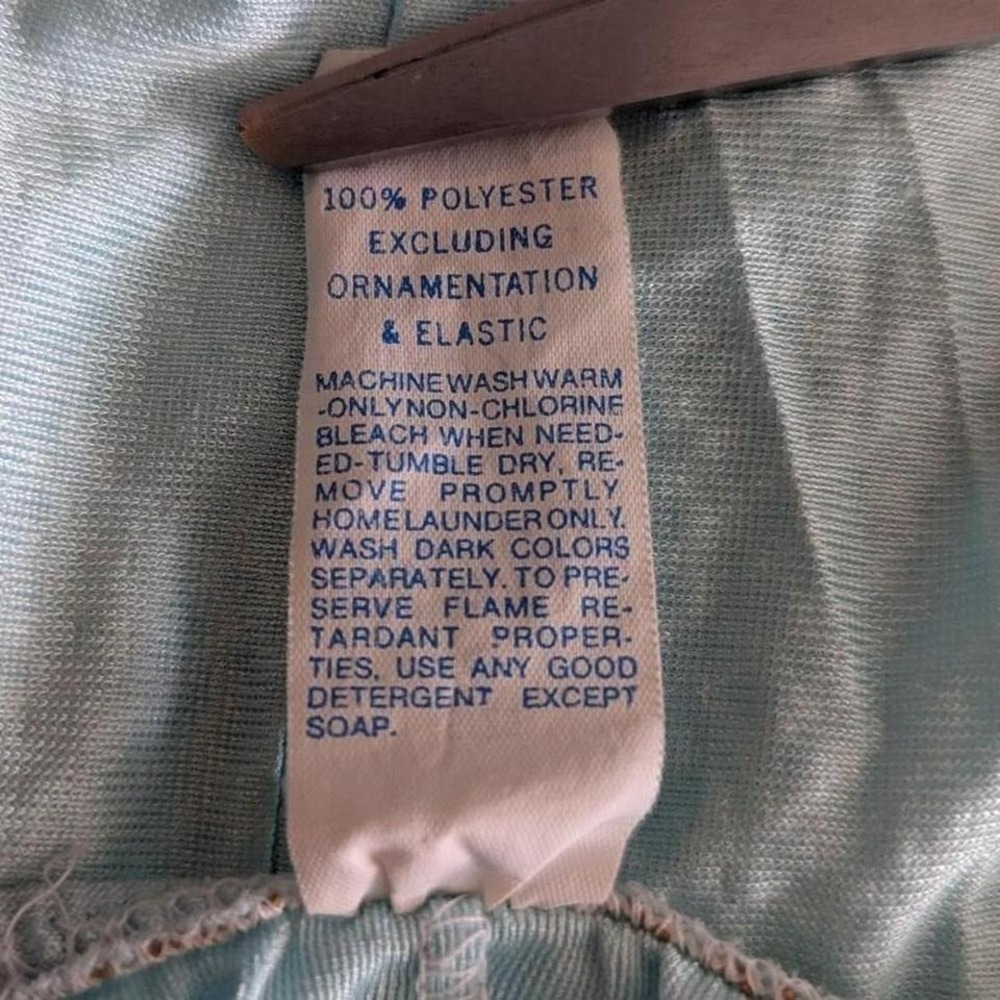 Vintage Her Majesty Blue Lace Trim Coquette Nightgown Ruffle Hem USA 6 - Picture 8 of 8